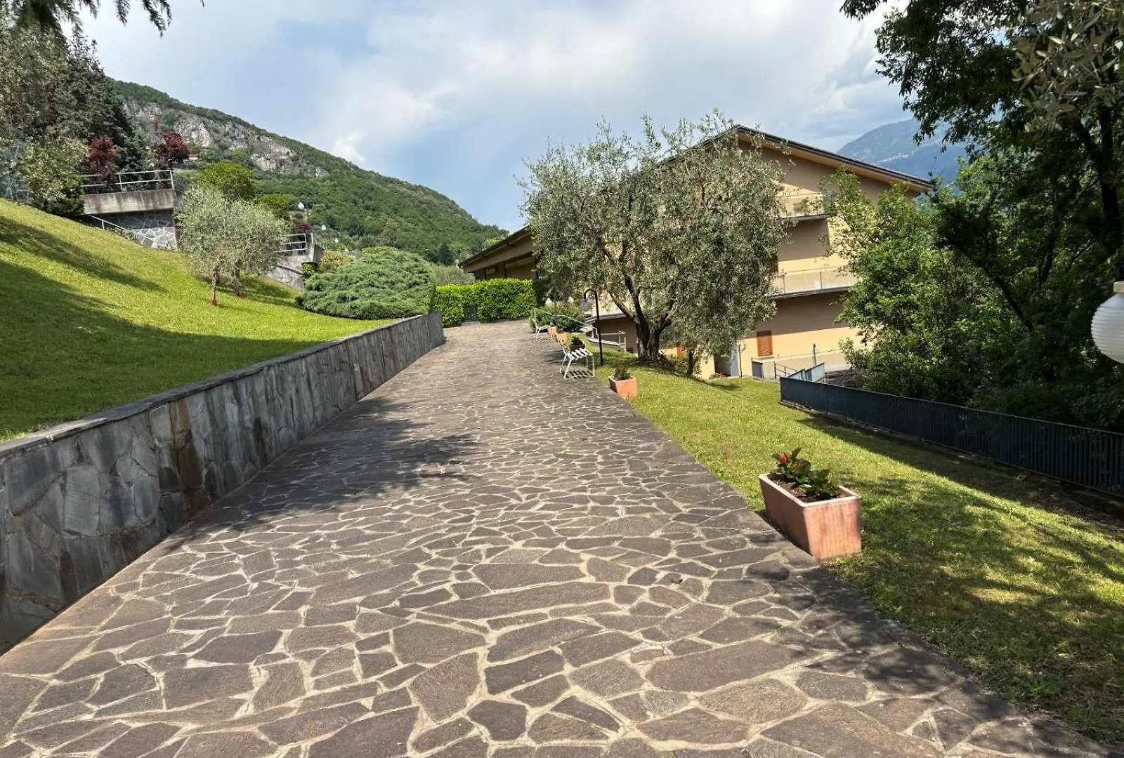 アパート Appartamento Vista Lago リーヴァ・ディ・ソルト イタリア