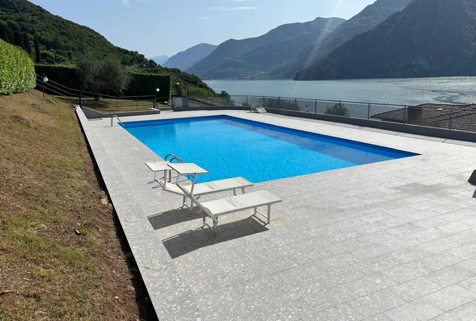 アパート Appartamento Vista Lago リーヴァ・ディ・ソルト